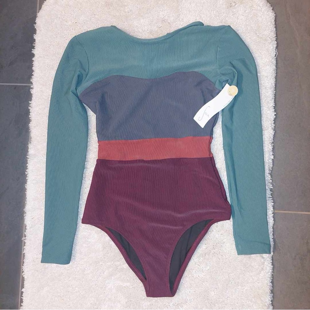 Seea Hermosa NEW with Tags ~ Beautiful One Piece Bathing Suit Surf Suit Mulberry